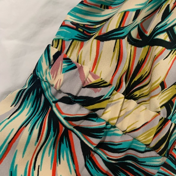 Tropical Romper - Picture 4 of 7